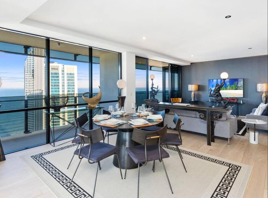 Exclusive Circle On Cavil Sub-Penthouse Luxury Apt - Hosted By Coastal Letting Gold Coast Bagian luar foto